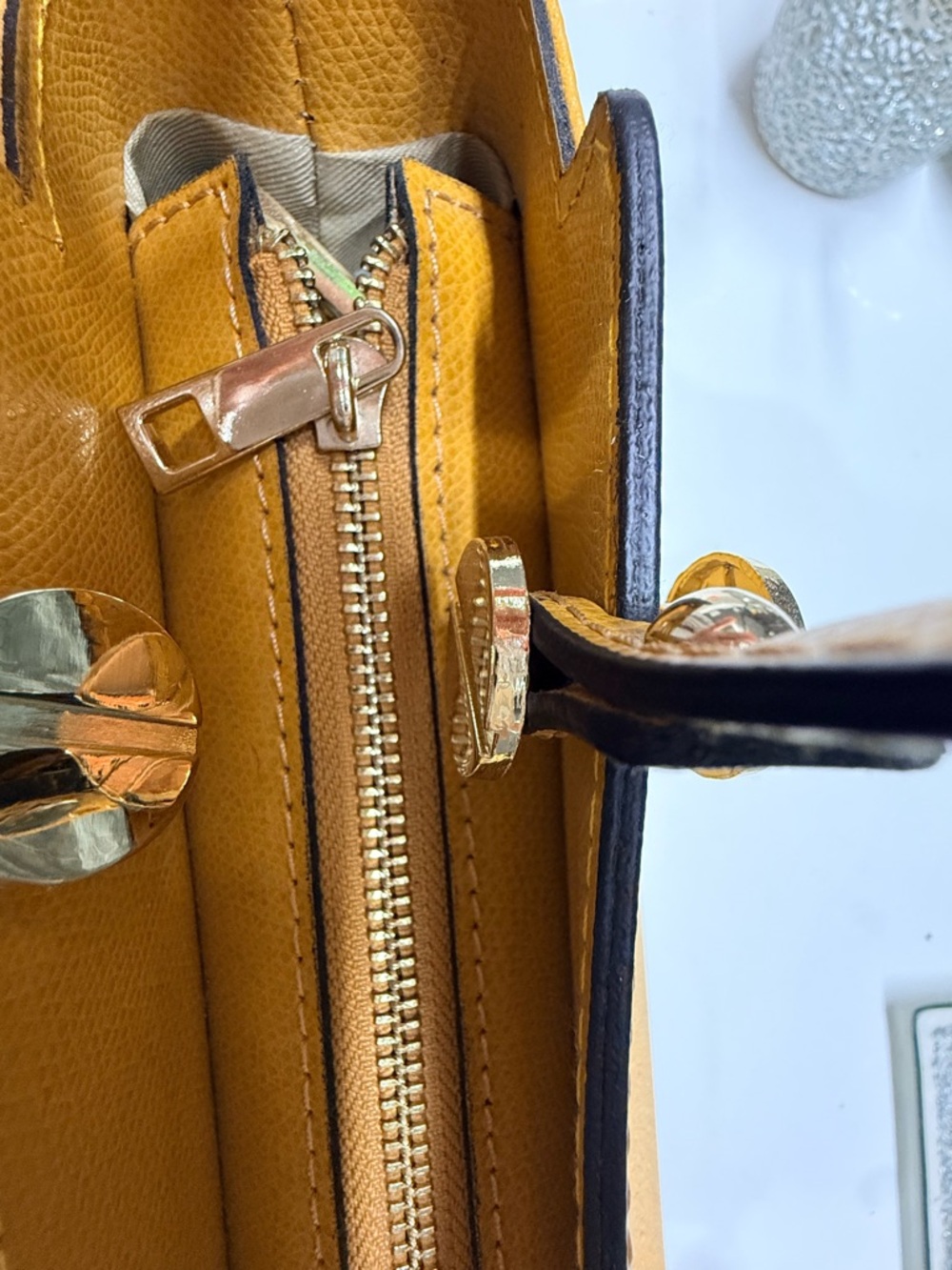 Vera Pelle Genuine Leather Structured Tote Mustard Yellow Pebbled Made in Italy - Picture 10 of 11